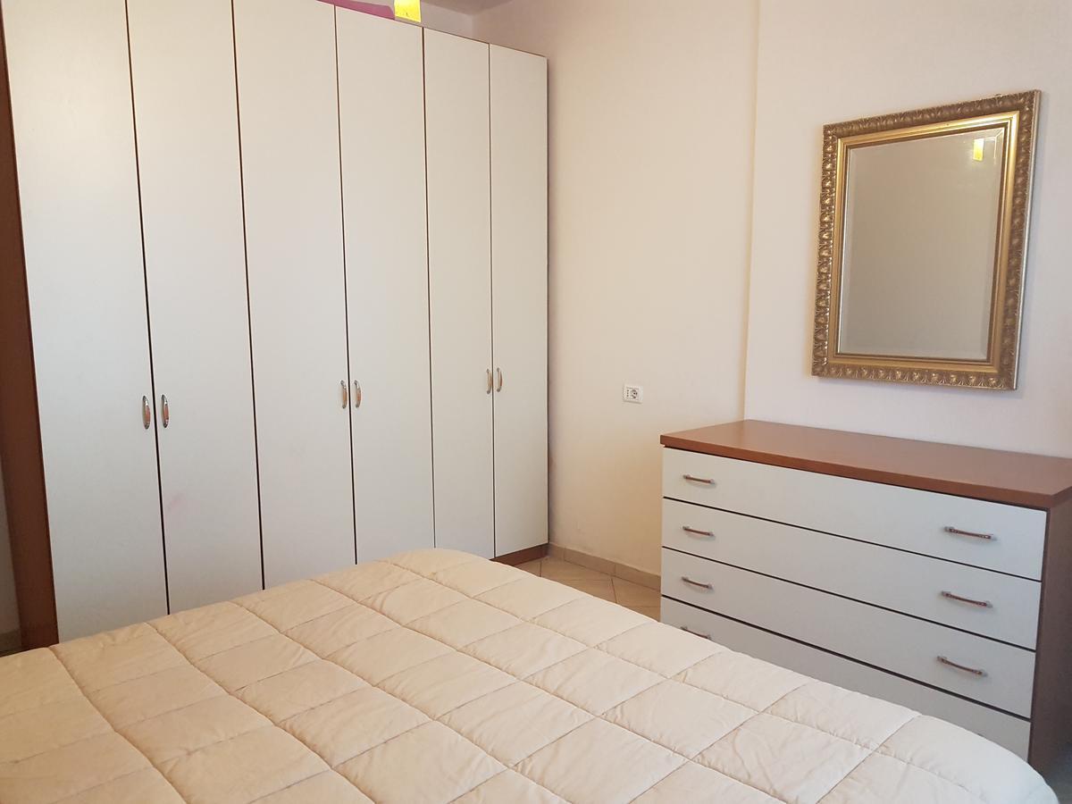 Elegant Apartment In Lungomare - N 23 Vlorë Extérieur photo